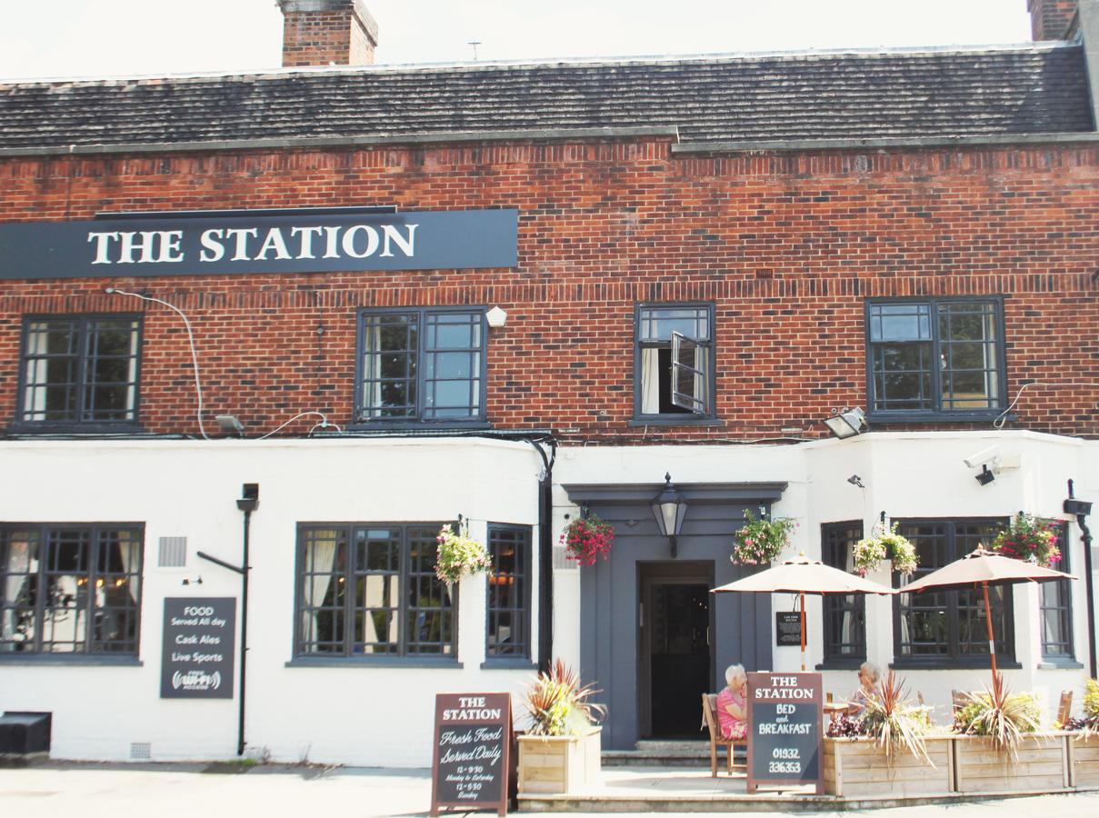 The Station 호텔 West Byfleet 외부 사진
